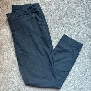 Women’s Gray capri pants